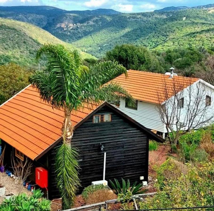 Вилла Tal Nof Cabins Manot Экстерьер фото