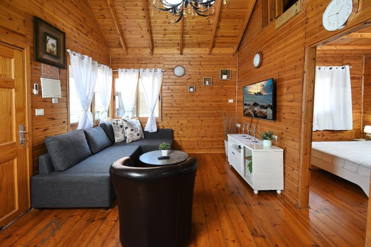 Вилла Tal Nof Cabins Manot Экстерьер фото